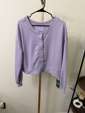 HALARA Lilac Snap-Front Cropped Sweatshirt